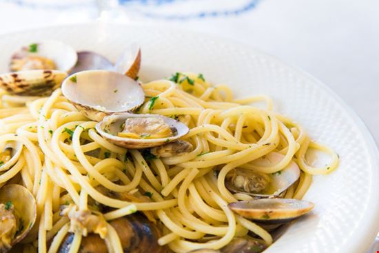 Spaghettongola, la festa delle vongole e del pescato locale Fiumicino